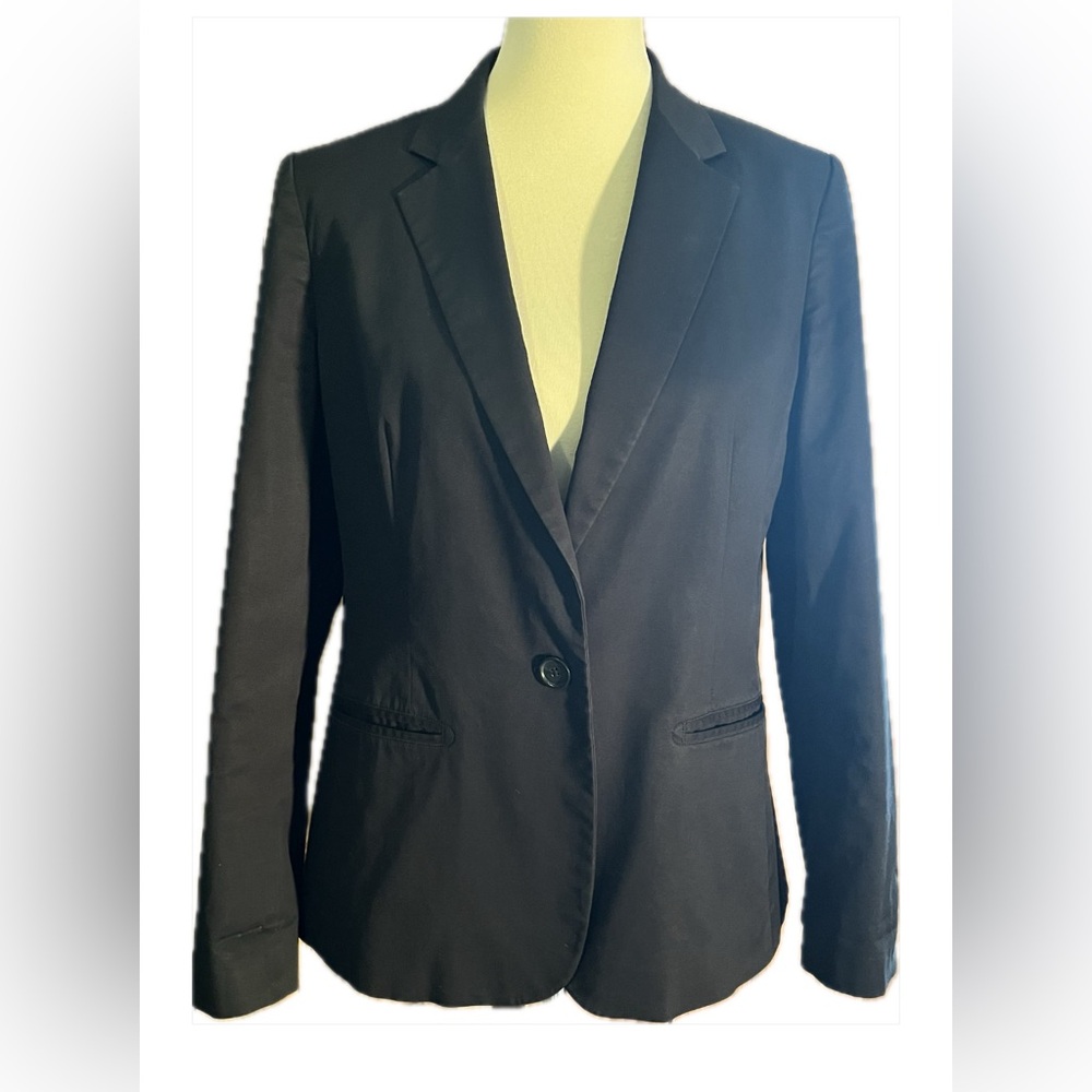 Banana Republic black cotton/spandex blazer, career wear, day wear, stylish 12